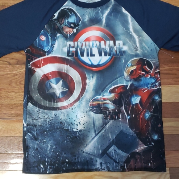 Marvel civil war Mens T shirt size M,new w/o tags - Picture 2 of 3